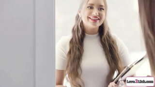 Troue beplanner verlei&#039;n paar en masturberen hul konte en oortuig em&#039;n 3saam.Sy lek die kom poesie as haar eks-gf, facesits haar