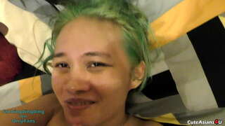 Blowjob POV, et Amat Cum Facial!