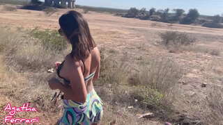 אני אוהב לשבת במבצר.