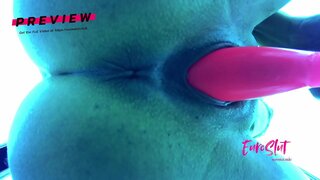 وقحة وقحة المرضعات و استمناء في مركز اللياقة البدنية